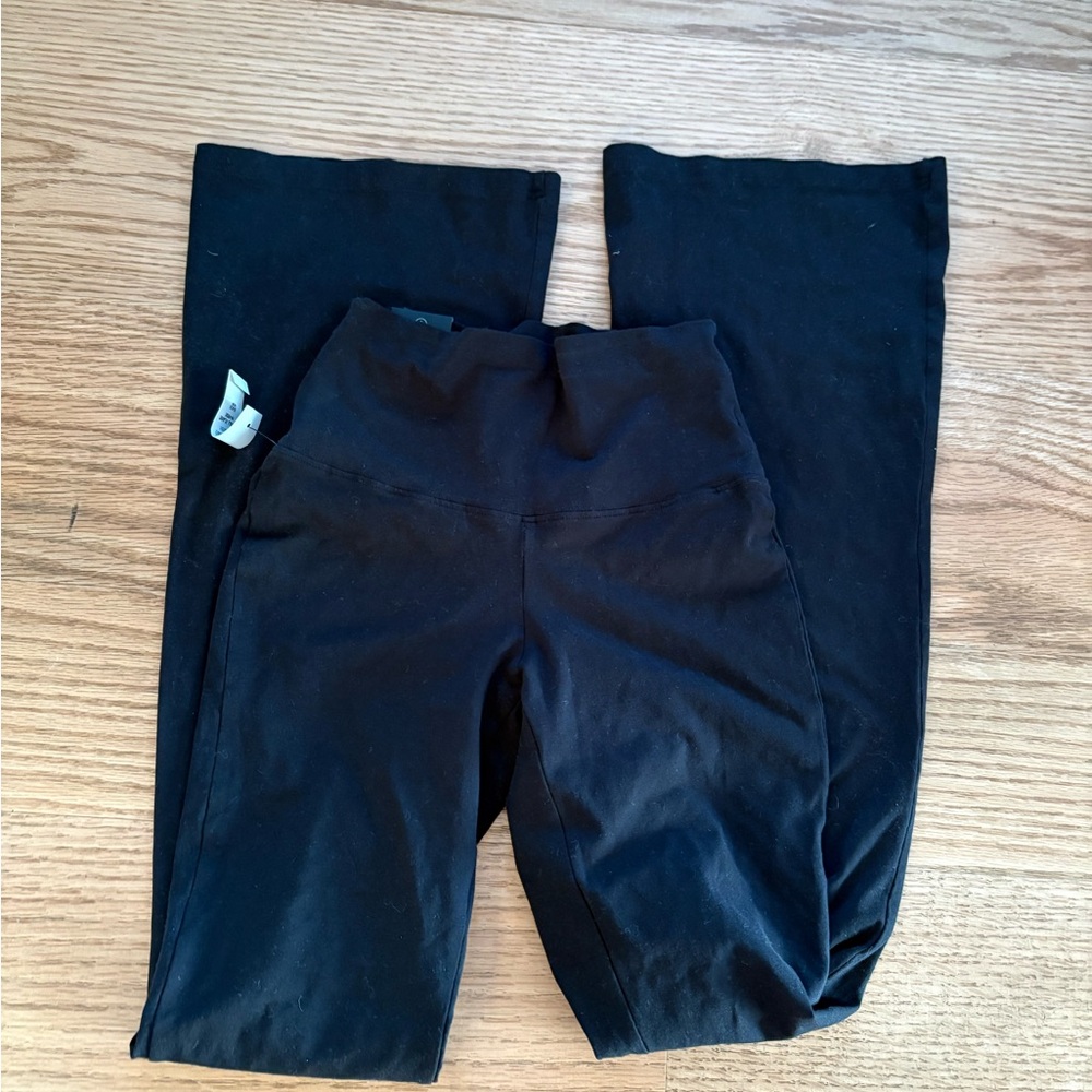 Aritzia tna flare leggings
